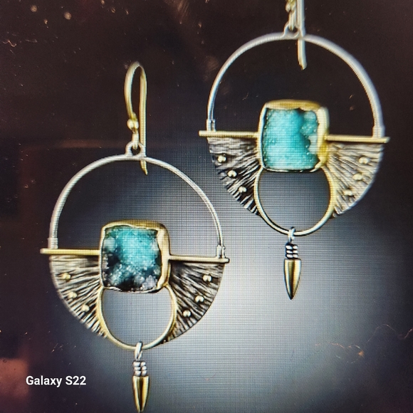 Modern Art Deco Bullet Inlaid Design Synthetic Blue Gems Drop Earrings NWT - Picture 7 of 8